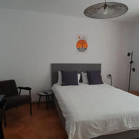 アパート The Pines Serviced