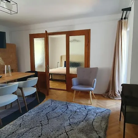 The Pines Serviced Апартаменты