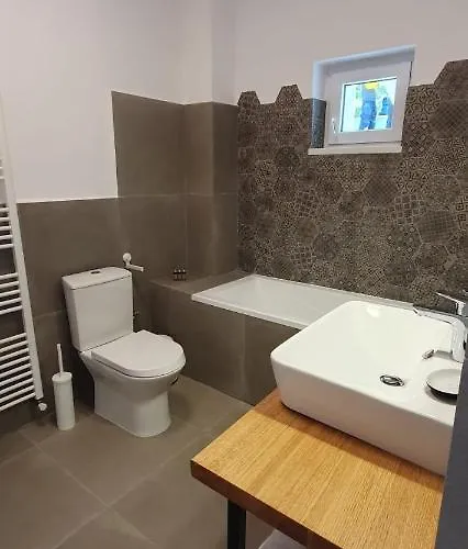 アパート The Pines Serviced